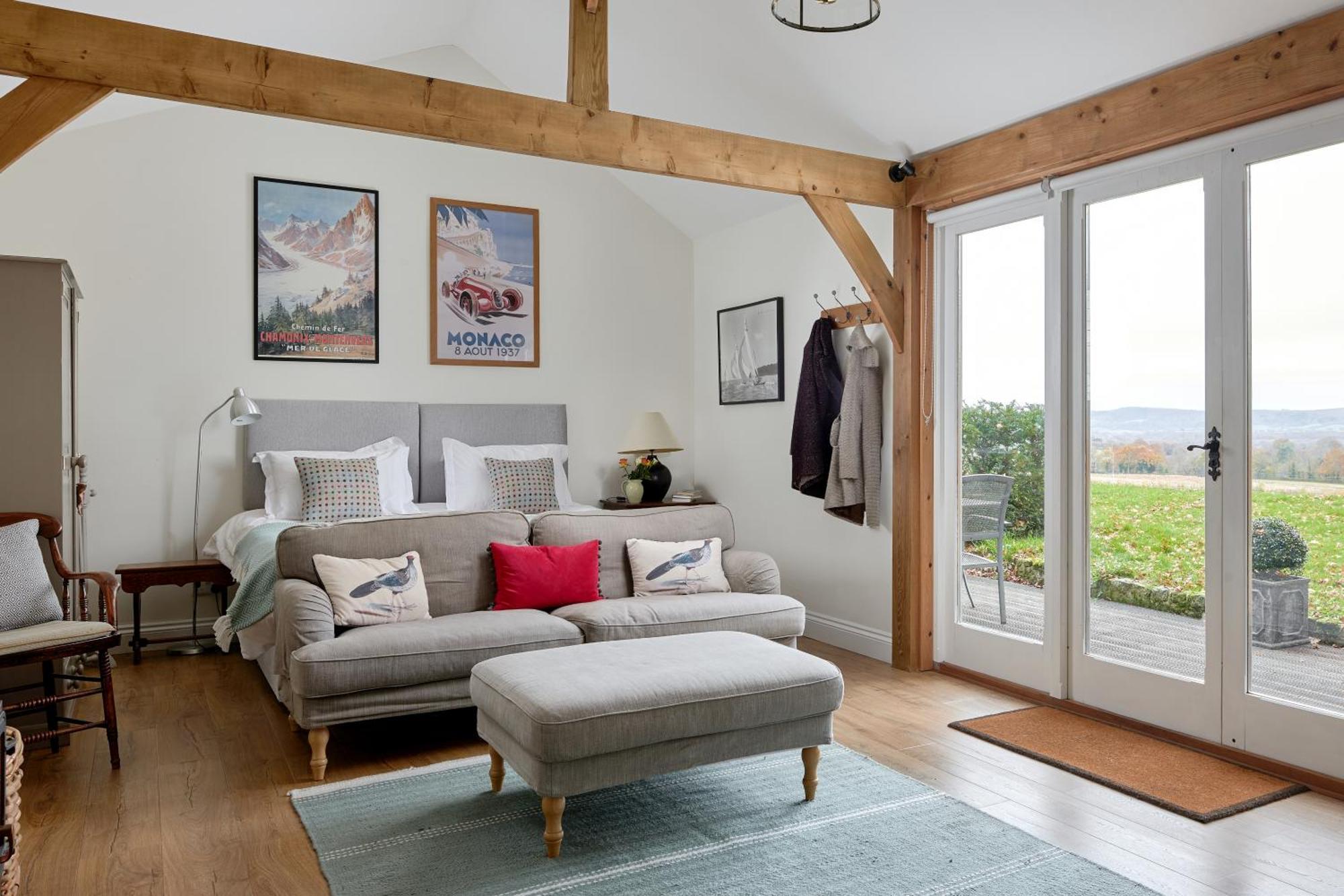 Stunning Cabin With Incredible Views Near Goodwood Rogate Exterior photo