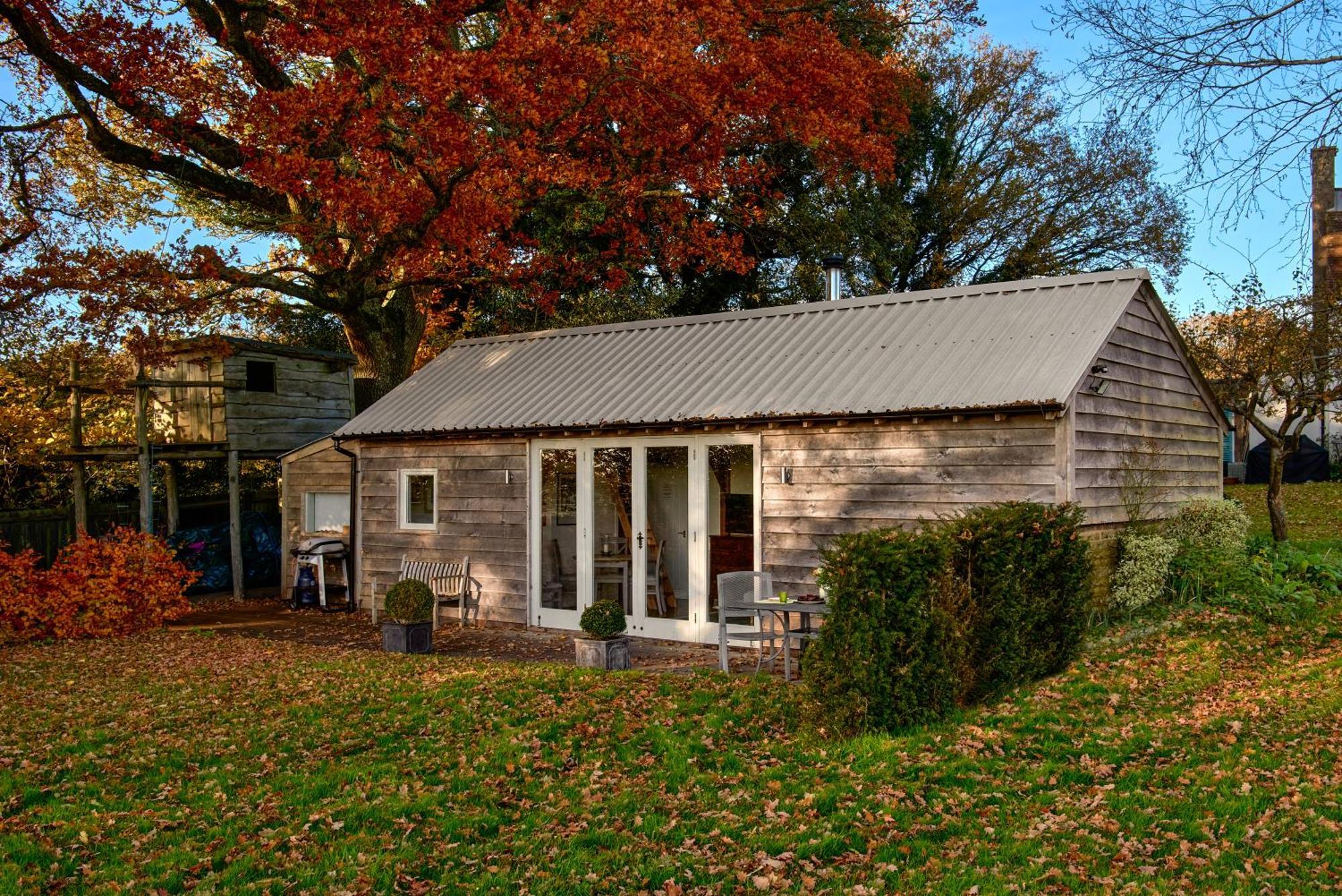 Stunning Cabin With Incredible Views Near Goodwood Rogate Exterior photo